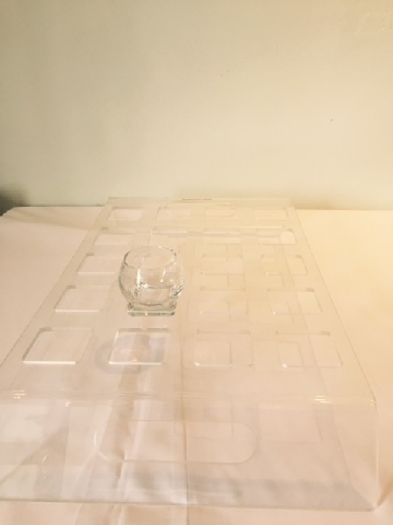 perspex-clear-square-hole-carat
